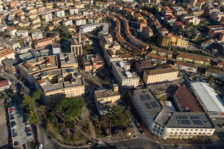 Foto con drone del Complesso Monumentale Città Morandiana