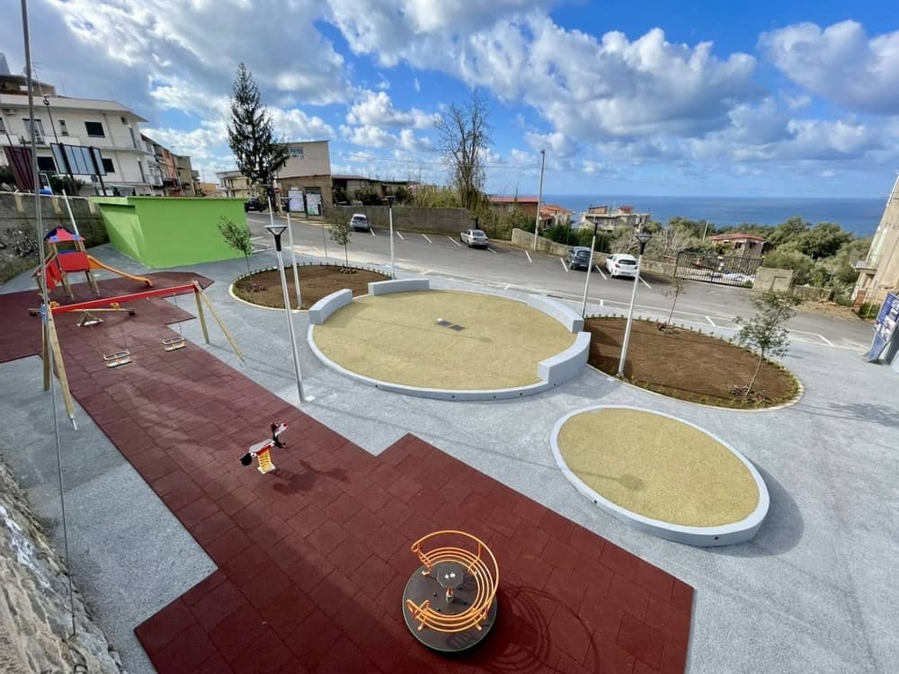 La storia di Crucitti Group, azienda specializzata in calcestruzzi innovativi e sostenibili. Tra grandi opere, ricerca e visione industriale. Scopri di più-4