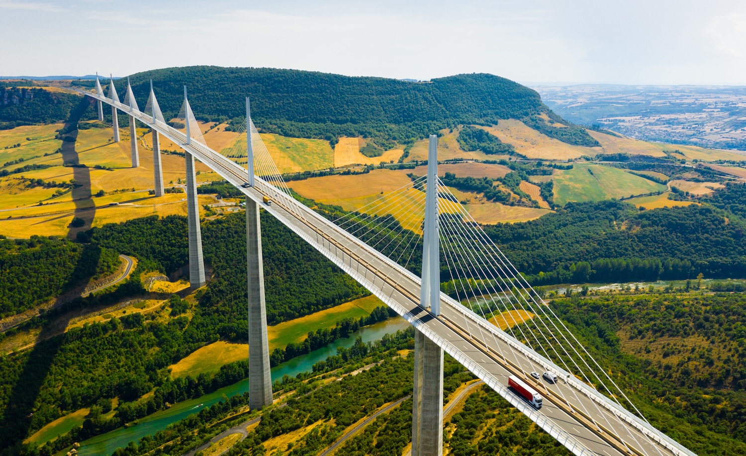 cemento-come-architettura-nuove-icone-infrastrutture-contemporanee-2