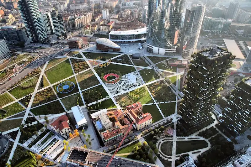 Come riportare la biodiversità nelle città? Niccolò Calandri, CEO di 3Bee, racconta il ruolo di impollinatori, verde urbano e tecnologia-2