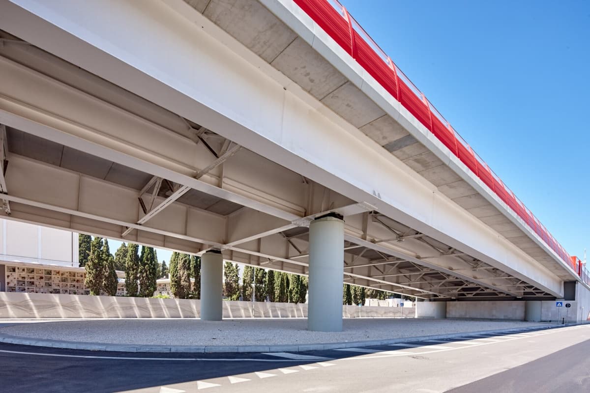 Infrastrutture green: l’importanza dei prodotti sostenibili-3 La sostenibilità nelle infrastrutture è essenziale per il futuro. Scopri come l'utilizzo di prodotti green può contribuire alla crescita sostenibile-3