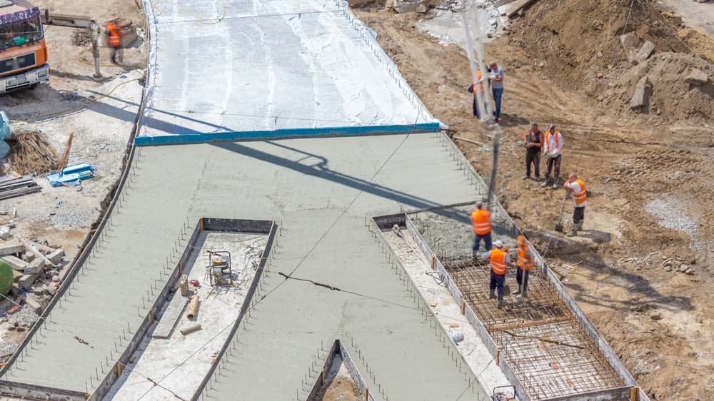 Esplorando i benefici della pavimentazione in calcestruzzo: sicurezza, durabilità e sostenibilità-1
