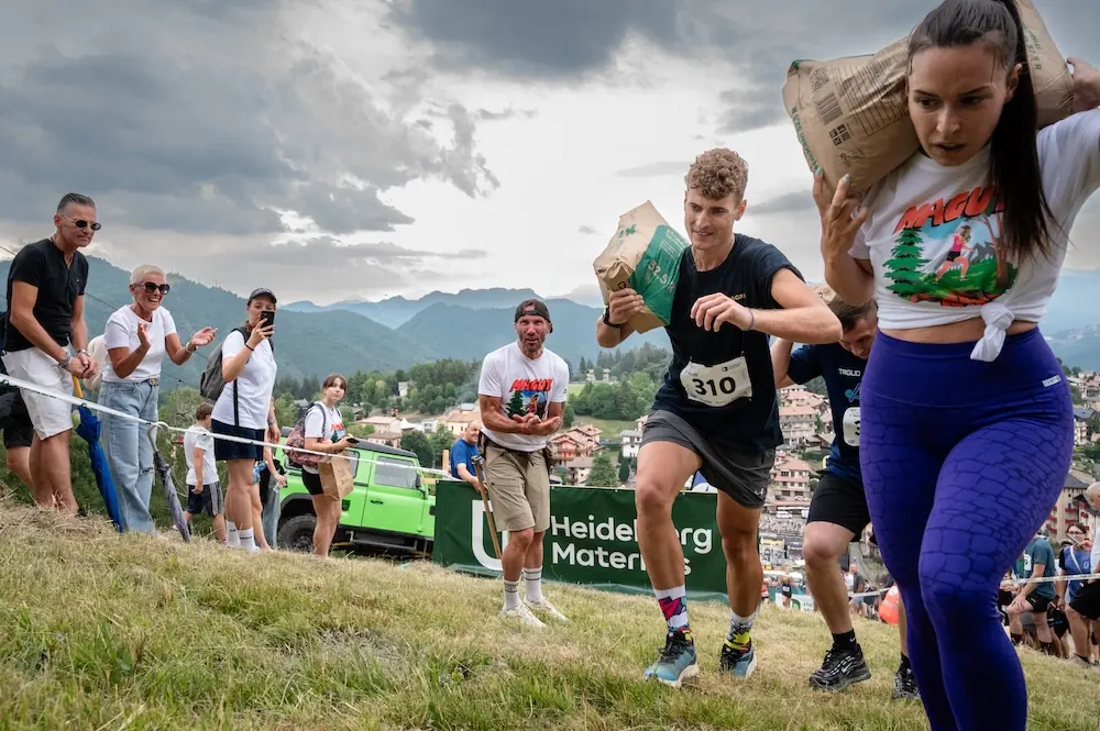 Scopri la Magut Race: una corsa di 230 metri in salita con 25 kg di cemento in spalla che celebra i muratori bergamaschi, tra tradizione e innovazione-6
